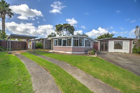 Photo of property in 10 Sealand Place, Mangere Bridge, Auckland, 2022