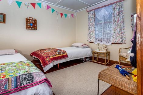 Photo of property in 2 Aputa Avenue, Te Puru, Thames, 3575