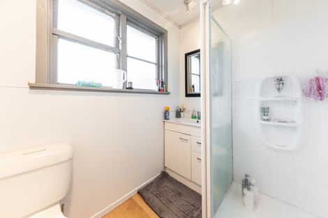 Photo of property in 1/184 Greers Road, Bryndwr, Christchurch, 8053