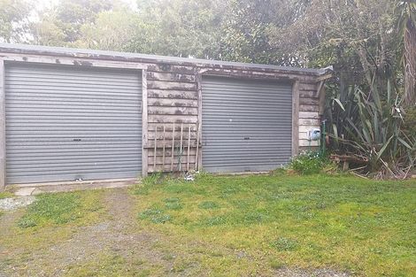 Photo of property in 826 Bickerstaffe Road, Maungaturoto, 0587