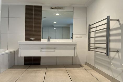 Photo of property in Bellagio Apartments, 7a/39 Taranaki Street, Te Aro, Wellington, 6011