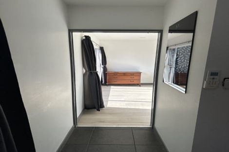 Photo of property in 6 Randolph Road, Crofton Downs, Wellington, 6035