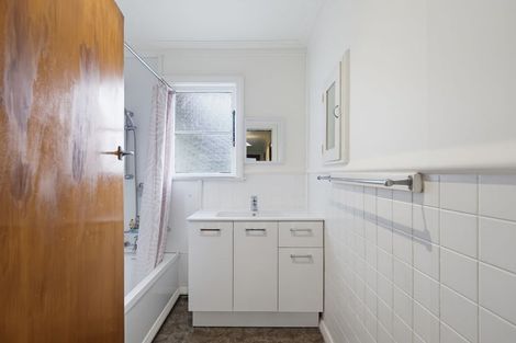 Photo of property in 39 Harwich Street, Balclutha, 9230
