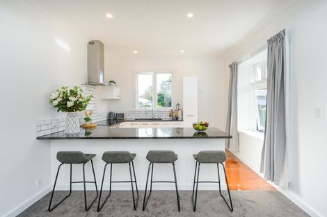 Photo of property in 57b Crewe Crescent, Hokowhitu, Palmerston North, 4410