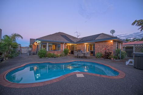 Photo of property in 156 Evans Road, Papamoa Beach, Papamoa, 3118