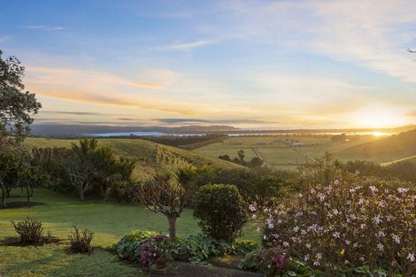 Photo of property in 317 Takatu Road, Tawharanui Peninsula, Warkworth, 0986