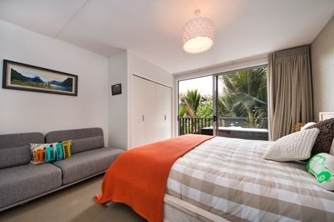 Photo of property in 21 Rayner Road, Piha, New Lynn, 0772