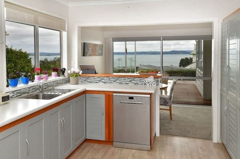 Photo of property in 1250 Whangaparaoa Road, Gulf Harbour, Whangaparaoa, 0930