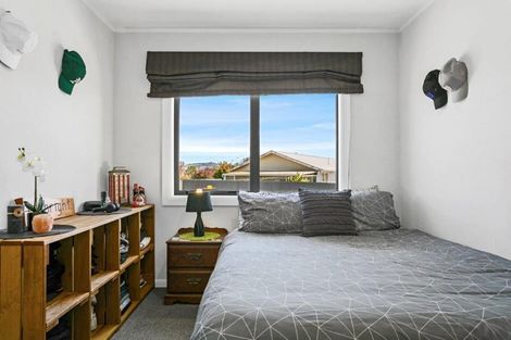 Photo of property in 76 Richmond Avenue, Richmond Heights, Taupo, 3330