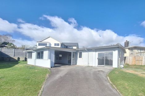 Photo of property in 318 Ngatai Road, Bellevue, Tauranga, 3110