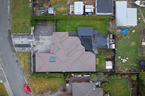 Photo of property in 24 James Drive, Woodend, 7610