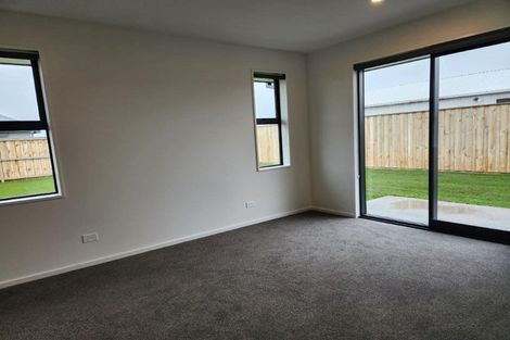 Photo of property in 6 Edgar Way, Rolleston, 7614