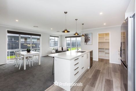 Photo of property in 107 Mawai Hakona Drive, Wallaceville, Upper Hutt, 5018