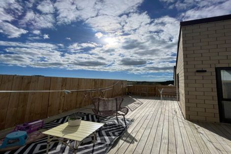 Photo of property in 57 Biokovo Street, Massey, Auckland, 0614