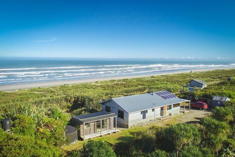 Photo of property in 303b Beach Road, Charleston, Cape Foulwind, 7892