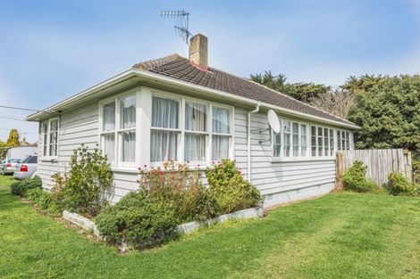 Photo of property in 73 Harper Street, Gonville, Whanganui, 4501