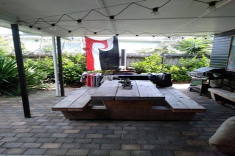 Photo of property in 112 Koutu Road, Kawaha Point, Rotorua, 3010