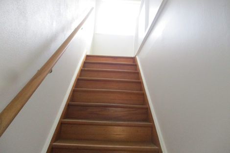 Photo of property in Montauge Flats, 46c Merton Street, Trentham, Upper Hutt, 5018