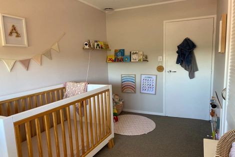 Photo of property in 4 Waiora Road, Stanmore Bay, Whangaparaoa, 0932