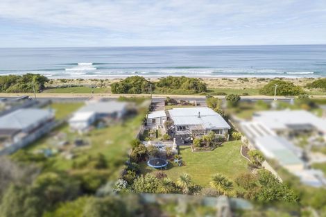 Photo of property in 1116 Brighton Road, Brighton, Dunedin, 9035
