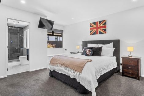 Photo of property in 12 Goldie Drive, Rangiora, 7400