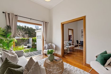Photo of property in 554 Adelaide Road, Berhampore, Wellington, 6023