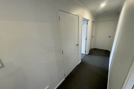 Photo of property in 386 Stokes Valley Road, Stokes Valley, Lower Hutt, 5019