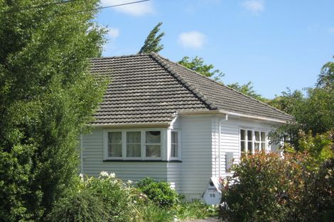 Photo of property in 15 Holcombe Place, Somerfield, Christchurch, 8024