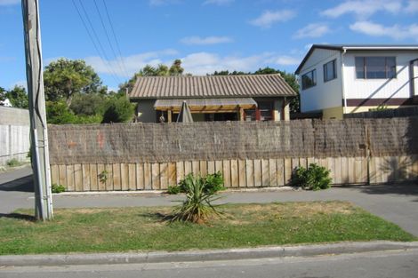 Photo of property in 2/12a Penguin Street, Southshore, Christchurch, 8062