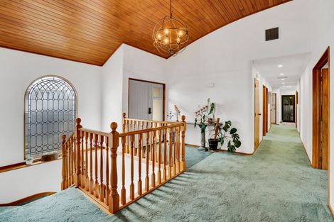 Photo of property in 3 Fairfax Terrace, Frankleigh Park, New Plymouth, 4310