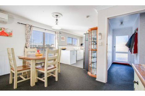 Photo of property in 51 Lanark Crescent, Tamatea, Napier, 4112