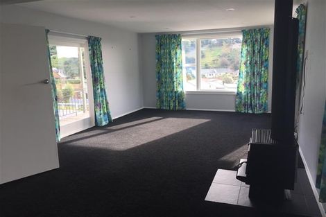 Photo of property in 38 South Terrace, Picton, 7220