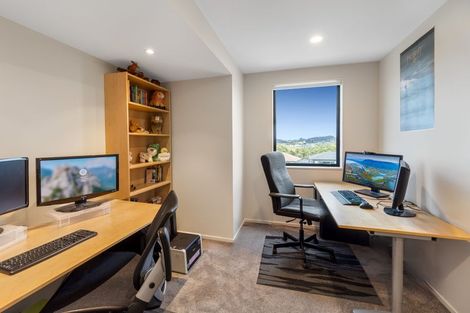 Photo of property in 11 Sunnyheights Road, Orewa, 0931