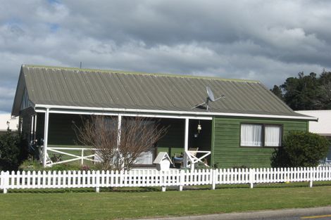 Photo of property in 3 Tui Terrace, Tairua, 3508