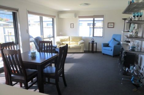 Photo of property in 8 Sundale Drive, Te Aroha, 3320