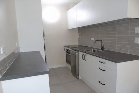 Photo of property in Hobson Court Flats, 42/70 Hobson Street, Thorndon, Wellington, 6011