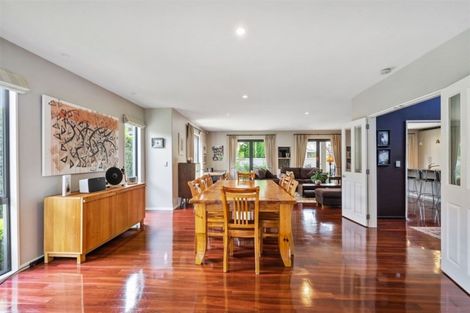 Photo of property in 2 Hogarth Lane, Burnside, Christchurch, 8053
