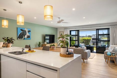 Photo of property in 12/6 The Marina, Tairua, 3508