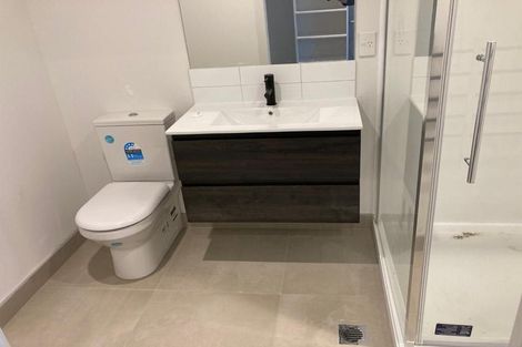 Photo of property in 2/60 Hayfield Way, Karaka, Papakura, 2580