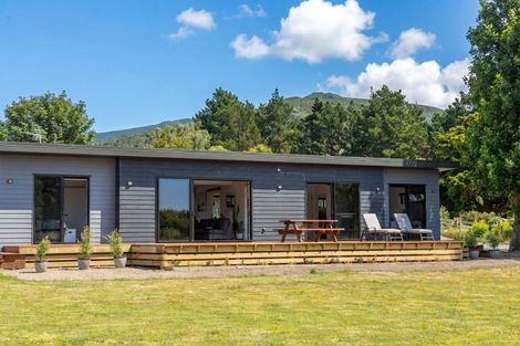 Photo of property in 14 Ataahua Place, Featherston, 5710