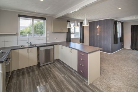 Photo of property in 2/29 Sandra Street, South New Brighton, Christchurch, 8062