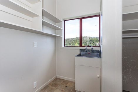 Photo of property in 369 Mangakura Road, Helensville, 0875