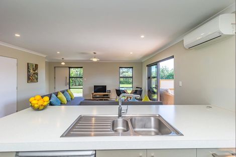 Photo of property in 7 Grefor Lane, Waitarere, Levin, 5574