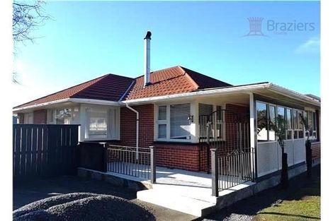 Photo of property in 338 Memorial Avenue, Burnside, Christchurch, 8053