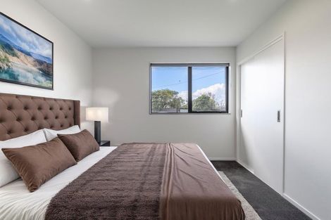 Photo of property in 198 Forrest Hill Road, Forrest Hill, Auckland, 0620