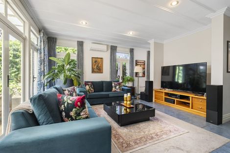 Photo of property in 37 Kinleith Way, Albany, Auckland, 0632