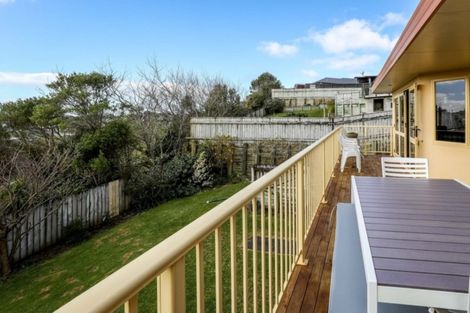 Photo of property in 7 Horizon Heights, Whalers Gate, New Plymouth, 4310