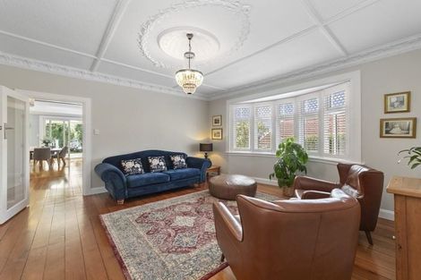 Photo of property in 16 Tisdall Street, Karori, Wellington, 6012