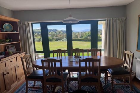 Photo of property in 132 Round Hill Road, Loburn, 7472