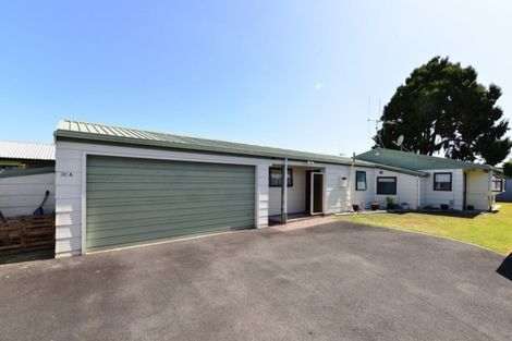 Photo of property in 30a Sandwich Road, St Andrews, Hamilton, 3200